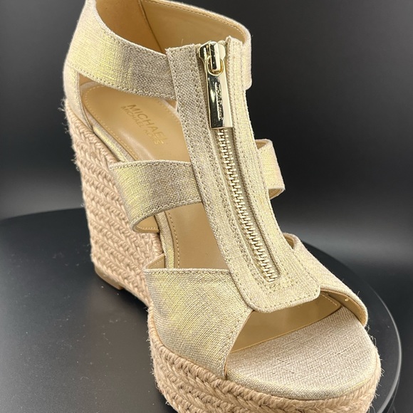 Michael Michael Kors Damita Metallic Wedge Sandals. Pale Gold. New with tags - Picture 5 of 9